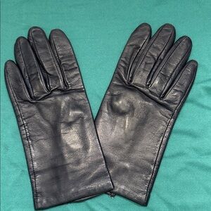Vintage Women’s Navy Leather Gloves with Silk Lining - 7.5